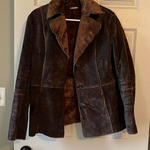 Guess Seude & leather Brown jacket. Size medium, slightly worn,great condition.